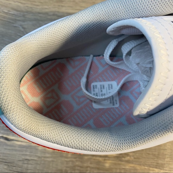 Puma Roma Game ‘White High Risk Red’ - Picture 6 of 7